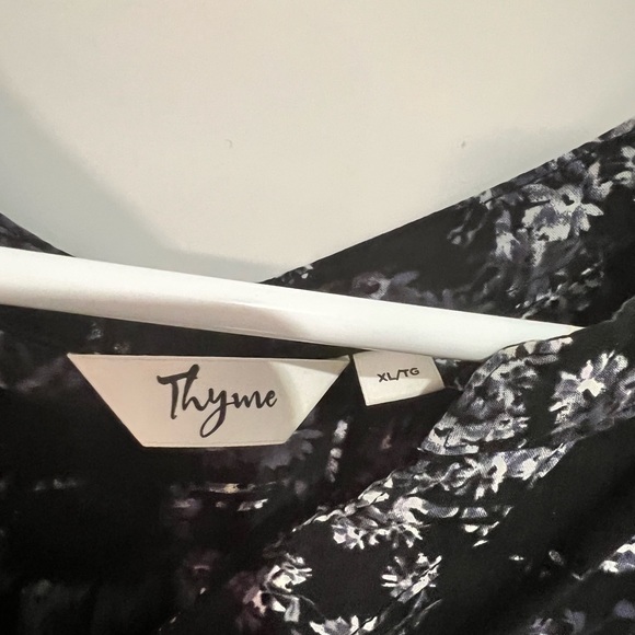 XL thyme maternity blouse - Picture 2 of 3